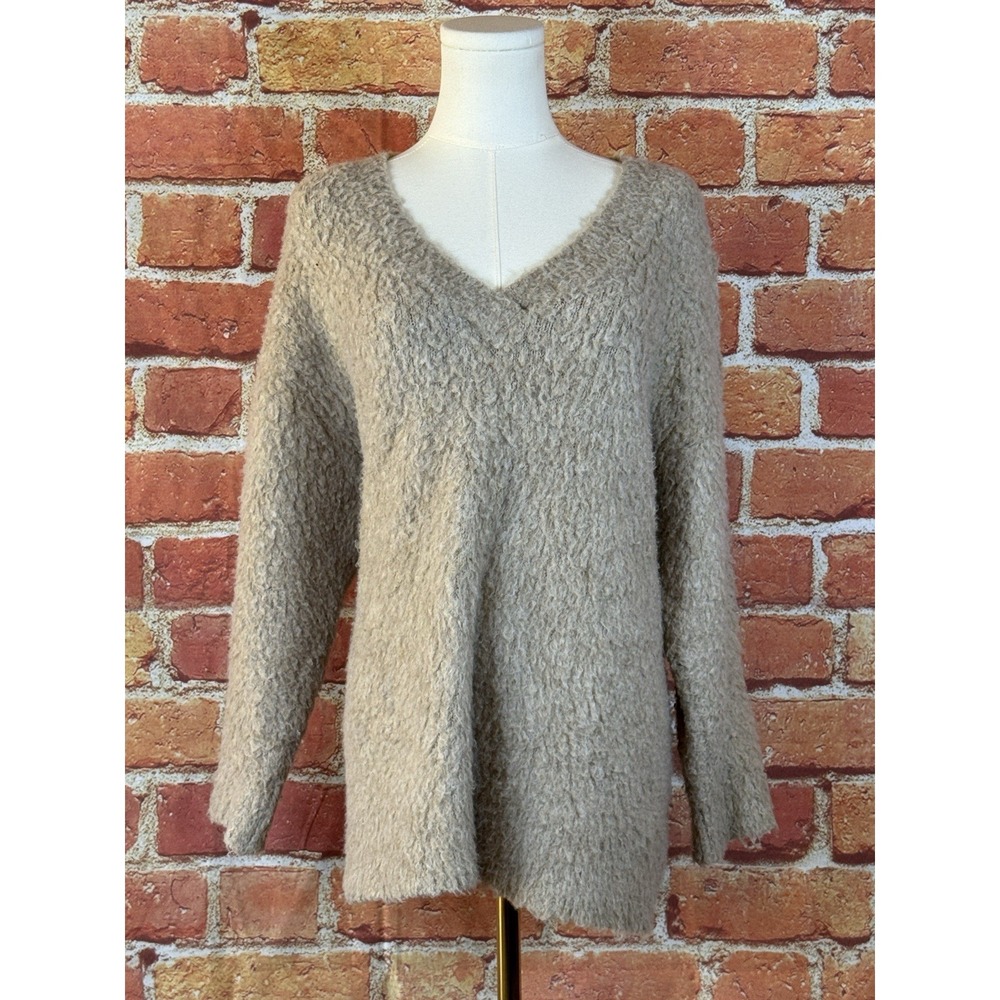 By Anthropologie Wool Alpaca Sweater Womens Medium Beige V Neck Pullover Fuzzy